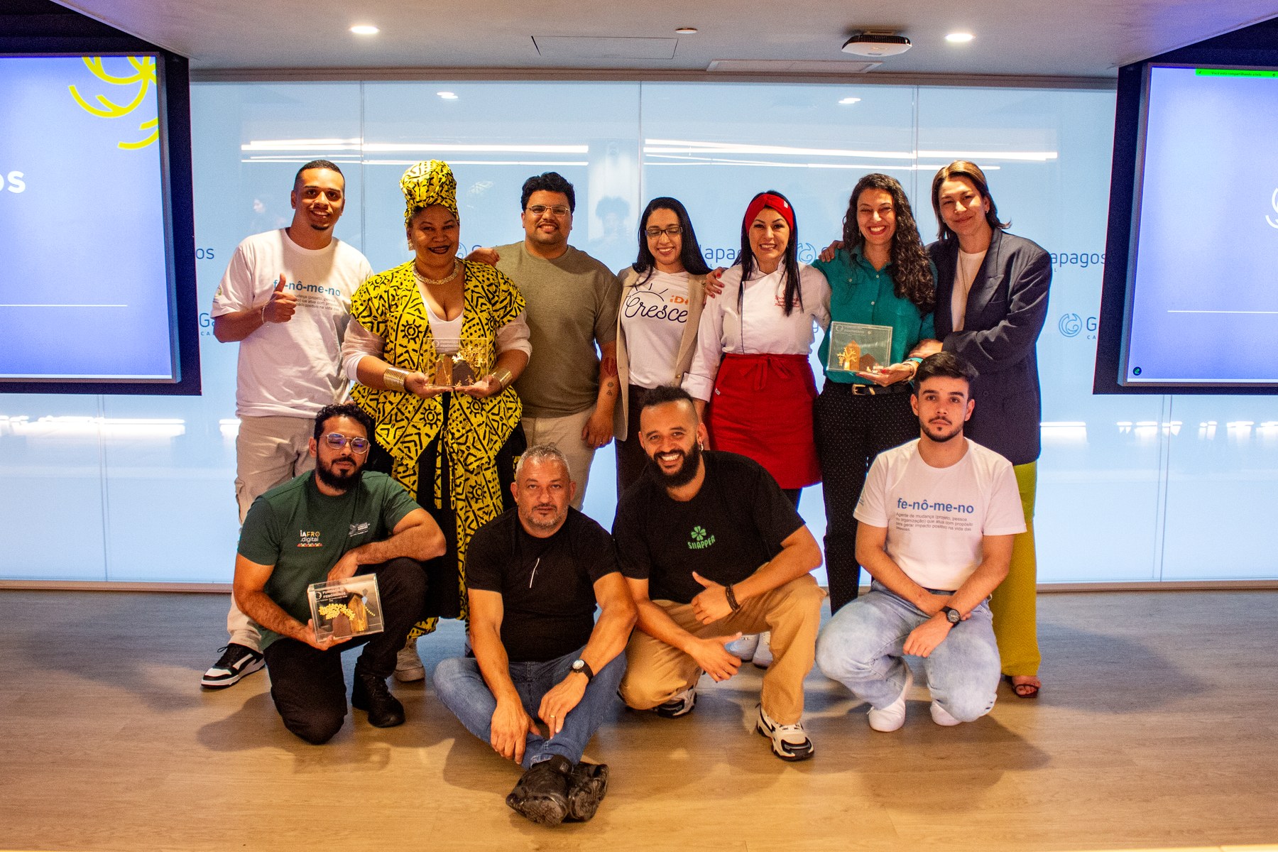 Finalistas do Fenômenos Academy reunidos